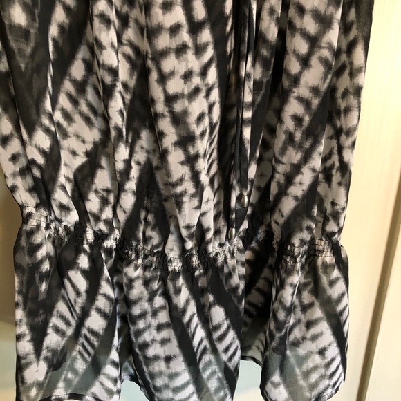 Calvin Klein semi sheer blouse - Picture 5 of 9